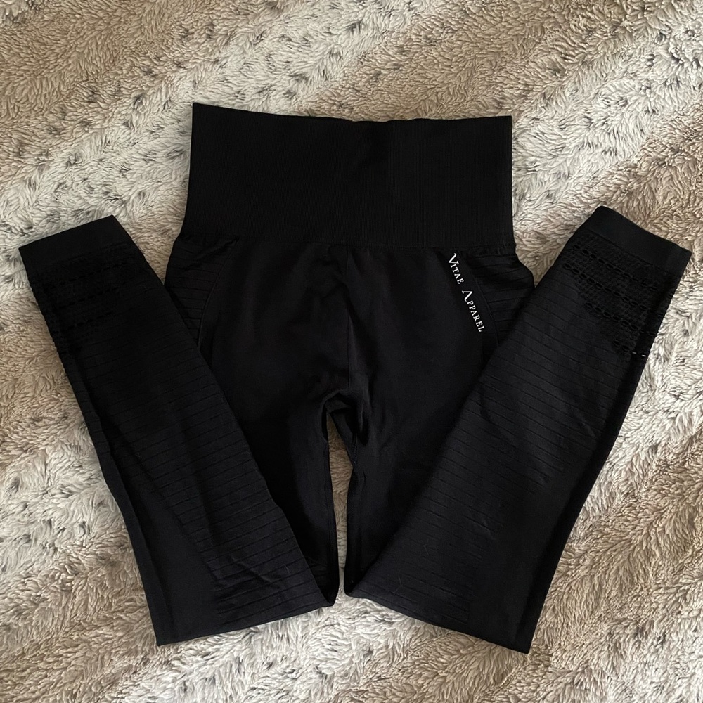 Vitae Apparel Compression Leggings